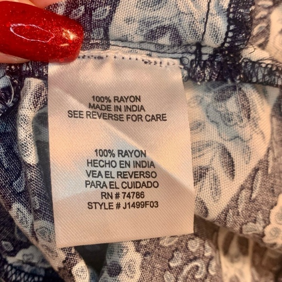 NWT Skorts Large Patrons of Peace Ruffle Shorts Flowy Skirt Blue White Paisley - Picture 6 of 11